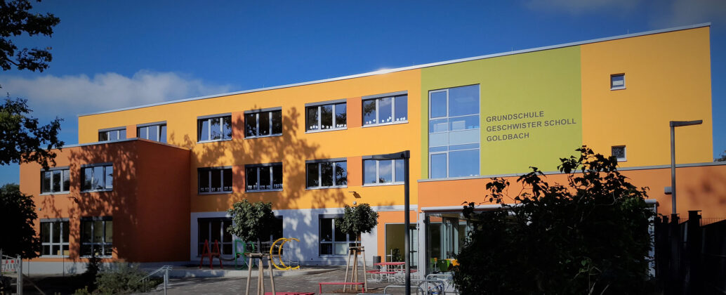 Grundschule Goldbach - Außenansicht